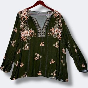 Daniel Rainn Women's Top 3X Olive Green Floral Metallic Stripe V-Neck Pullover